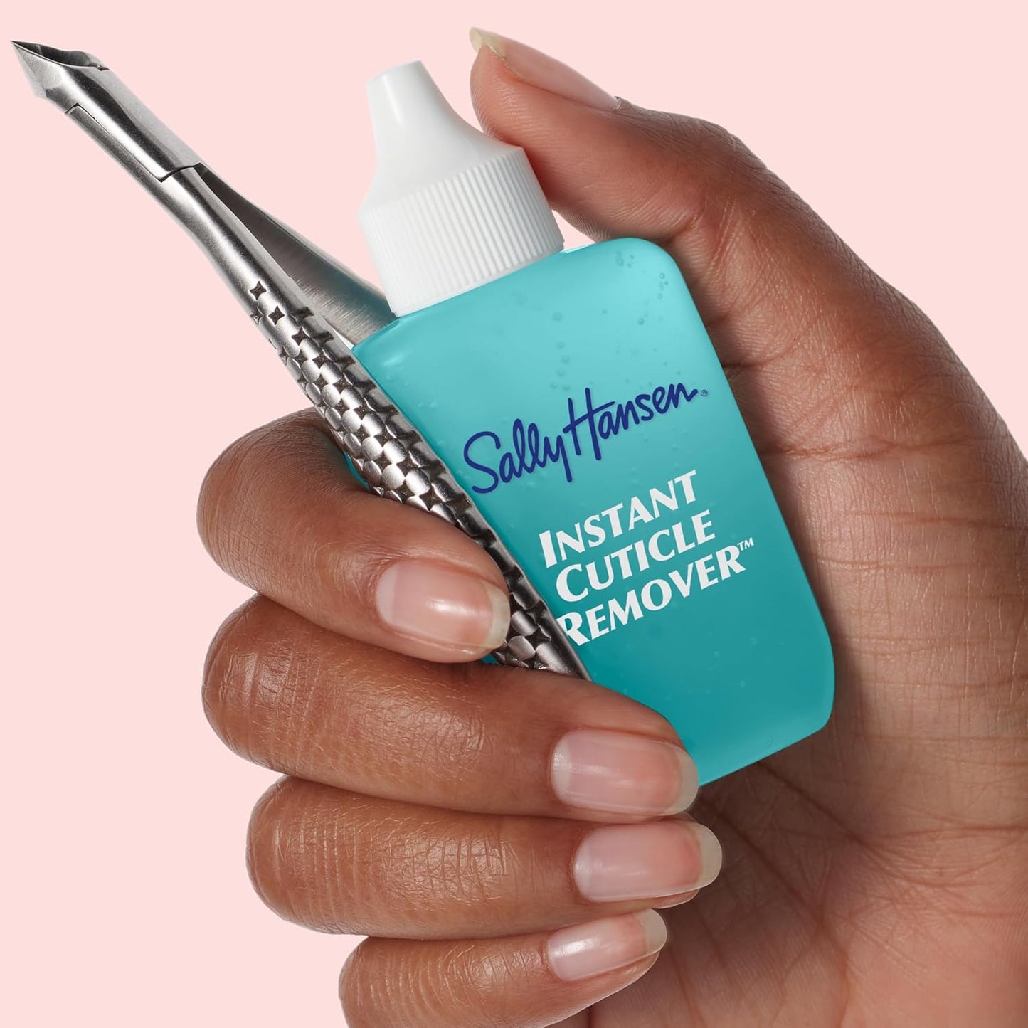 Sally Hansen Instant Cuticle Remover - Fast Drying Nail Treatment with Aloe & Chamomile