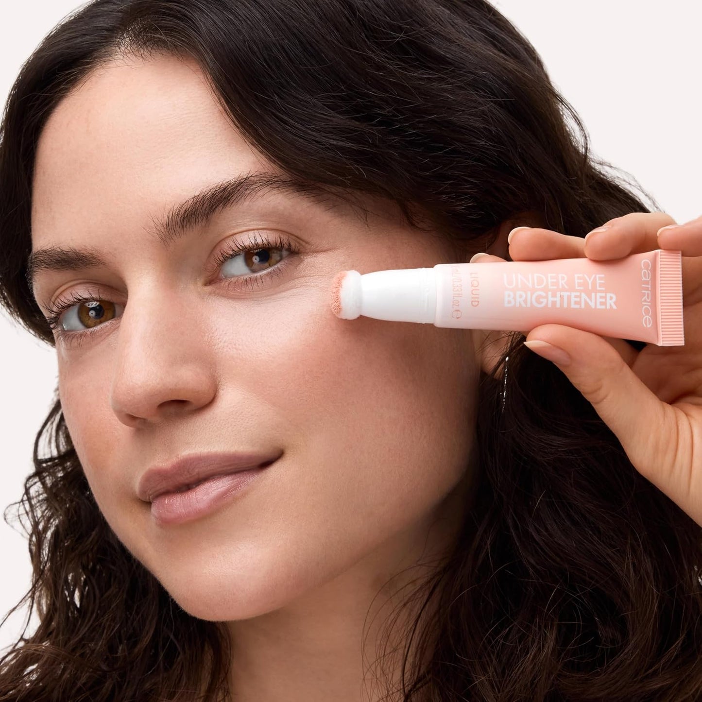 Catrice Under Eye Brightener Liquid - Lightweight Luminous Formula with Built-In Sponge Applicator | Vegan, 010 Light Rose