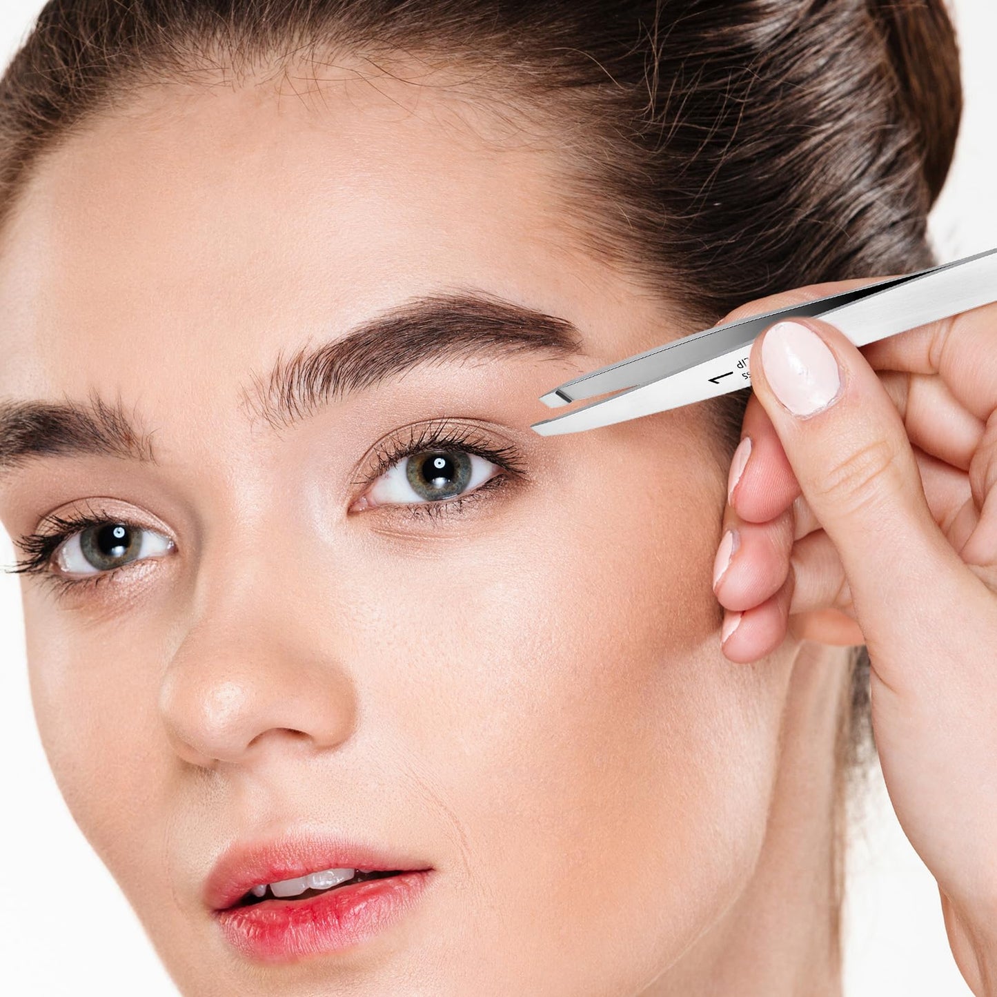 Tweezers for Women Facial Hair Stainless Steel Eye Tweezers for Eyebrows Eye Brow Tweezer Slanted Tweezer for Hair Removal Eyebrow Shaping Crafting, Women Men, Silver, with Case
