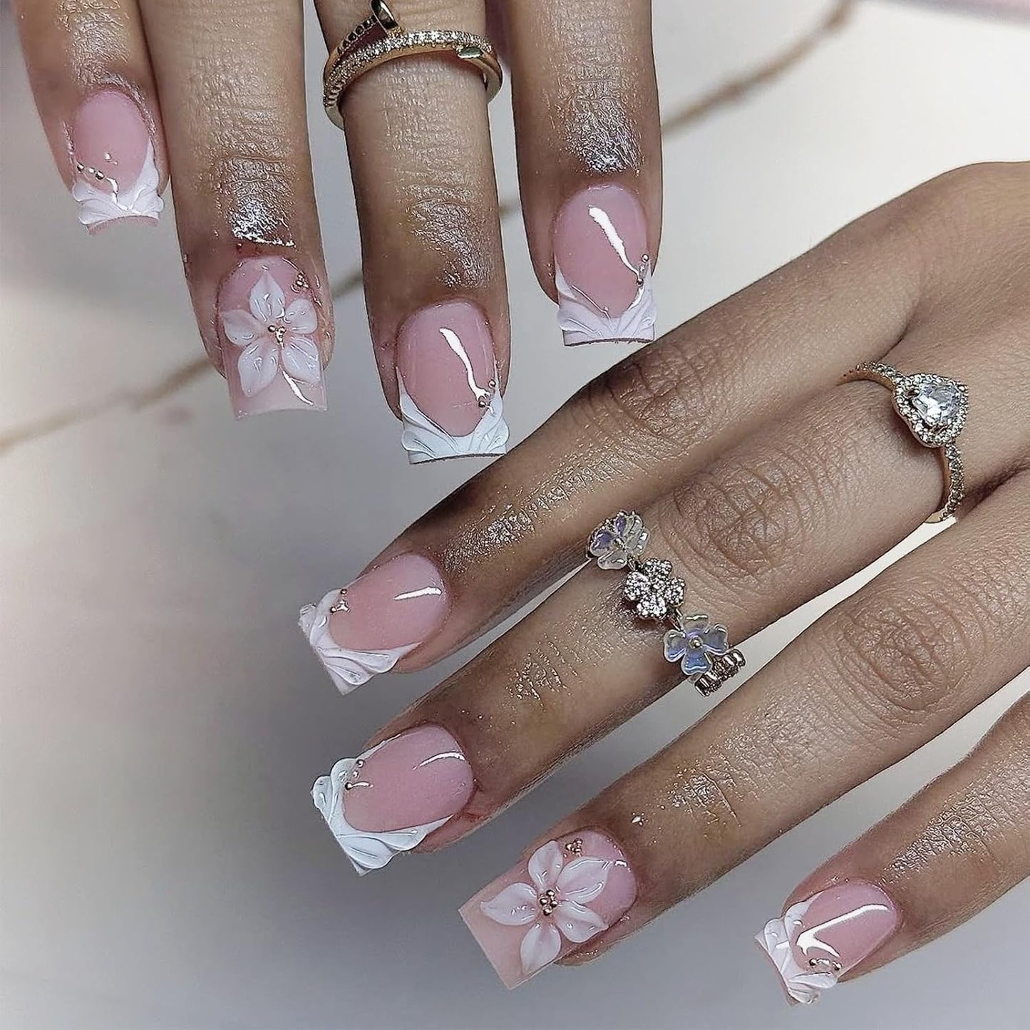 Flower Press On Nails - 24Pcs Short Almond Acrylic Set with 3D Pearl Floral & Gold Chrome Design | Glossy Pink Full Cover