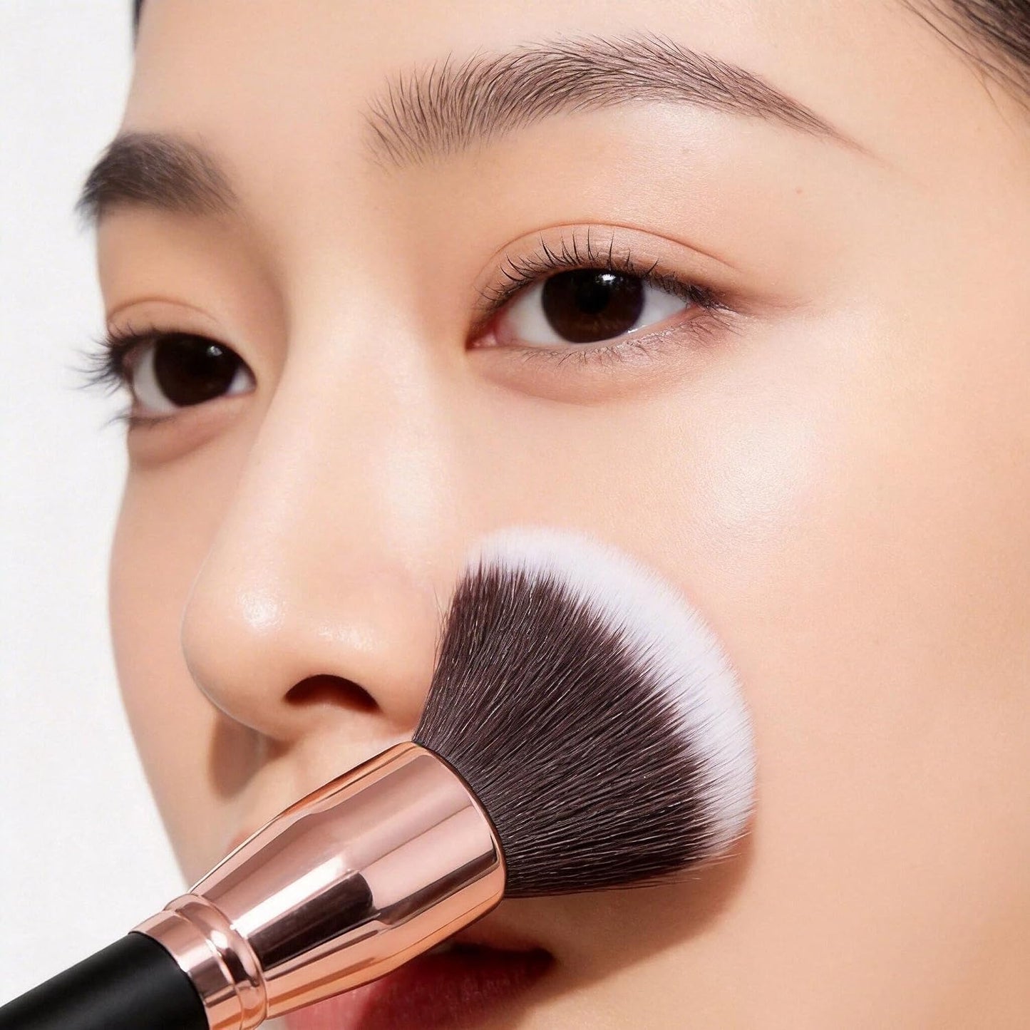 Pointed Powder Foundation Fan Brush - Ultra-Soft Bristles for Liquid Foundation, Blush & Highlighter | Professional Makeup Tool