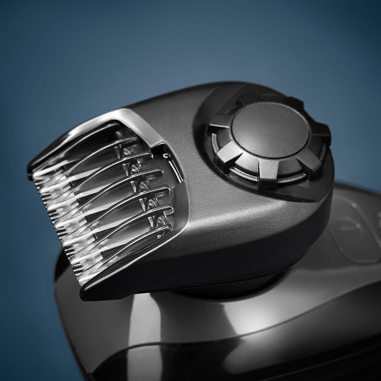 Remington Balder 3 Head Shaver Dual-Track Cutting Heads Multi-Directional Pivot 45 Minute Run Time 100 Percent Waterproof Complete Grooming Kit with Beard Trimmer Nose and Ear Trimmer