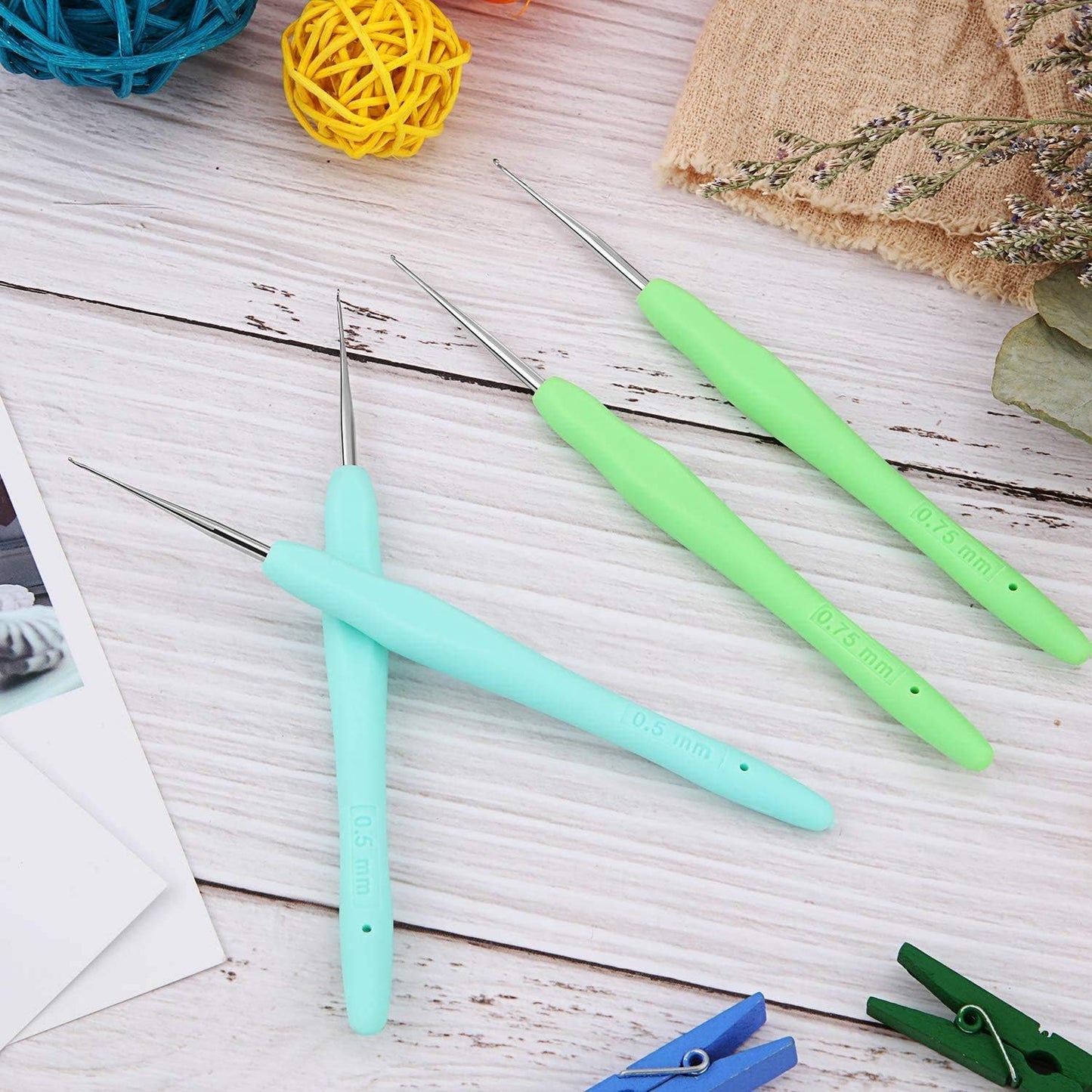 Dreadlock Crochet Hooks Set - 4 Pcs 0.5mm & 0.75mm Needles for Hair Weaving & Locs Craft
