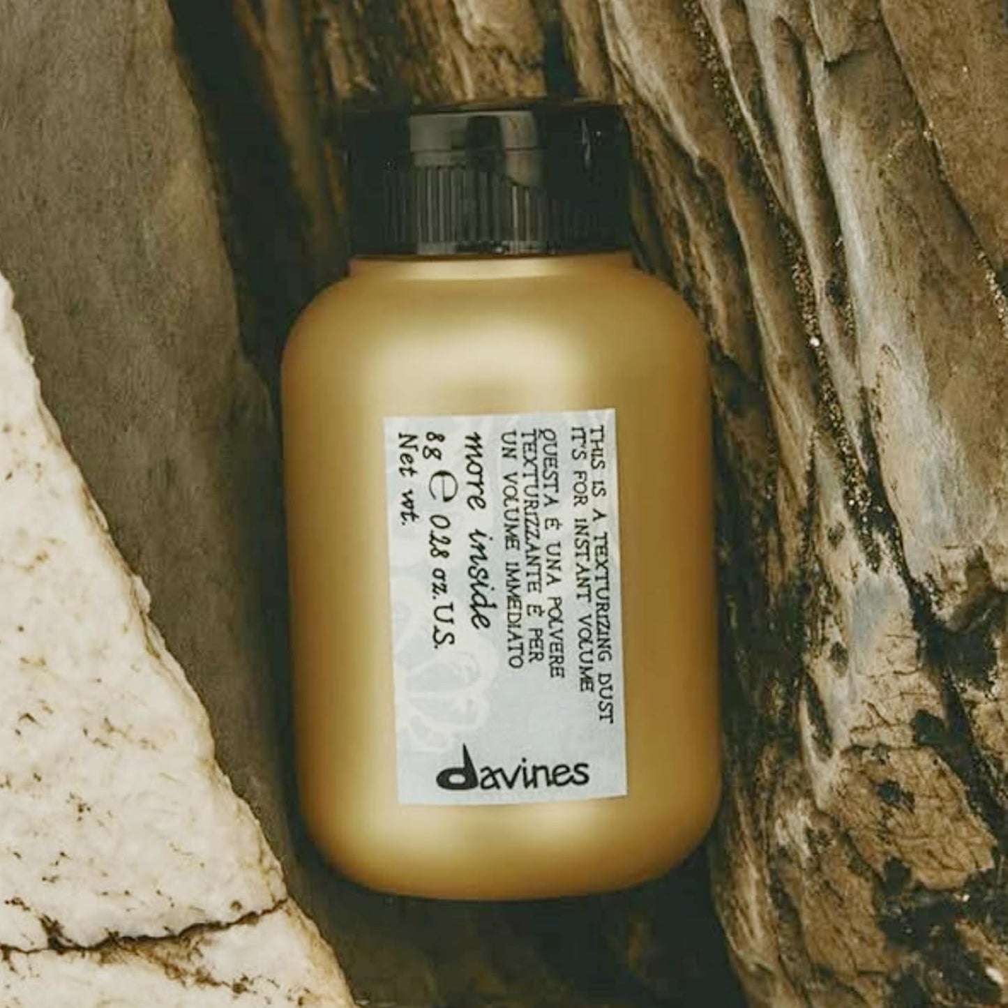 Davines Texturizing Dust Powder - Medium Hold Volume Powder for Root Lift | Matte Texture & Grip, 0.28 oz