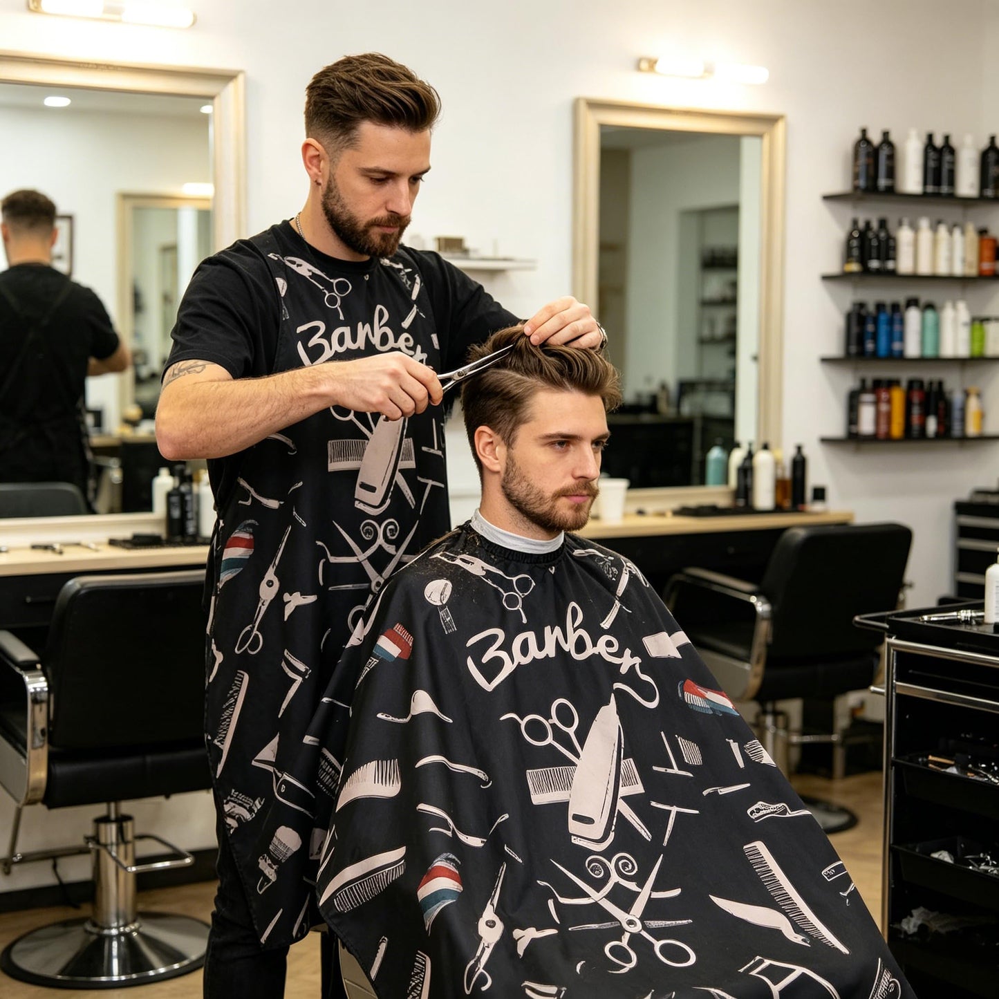 Professional Barber Cape with Unique Scissors & Comb Print,Black Hair Cutting Cape for Men & Women,Waterproof Nylon Hairdressing Apron with Adjustable Snap Closure(63 * 57Inches)