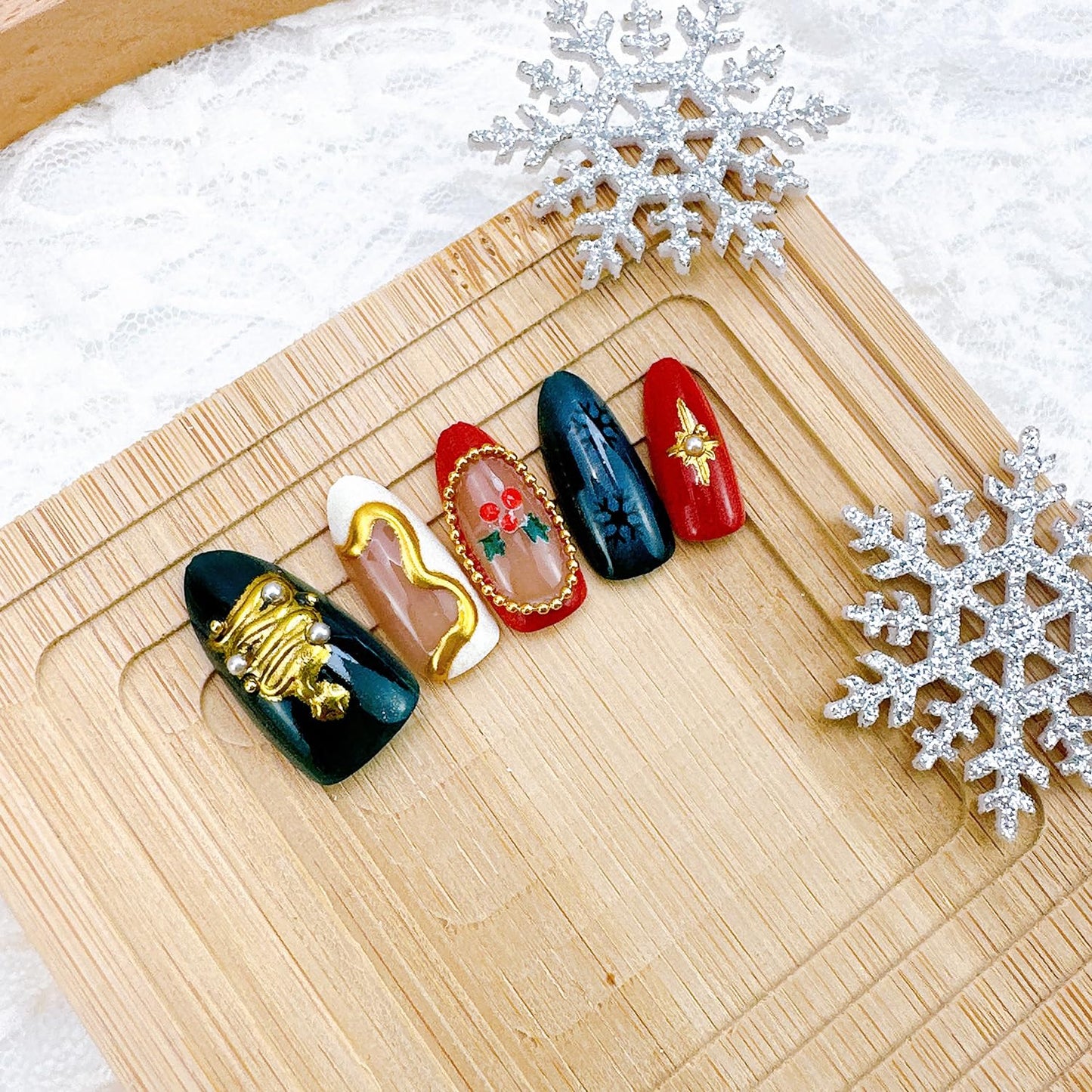 Christmas Press-On Nails - Medium Almond Acrylic Tips with Tree Wreath, Gold Beads & Rhinestones | Winter Holiday Design