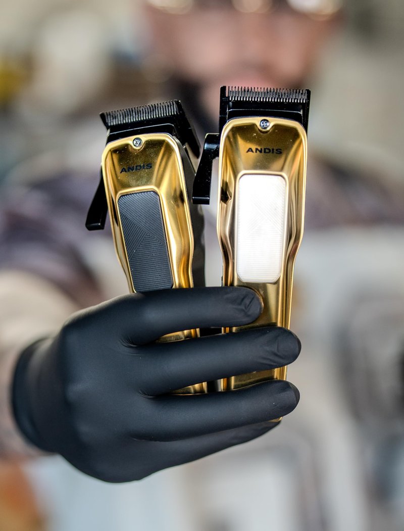 Andis 562312 Phenom Professional Corded/Cordless Hair Clipper, Adjustable Phaze Blade, Close Cutting, Gold