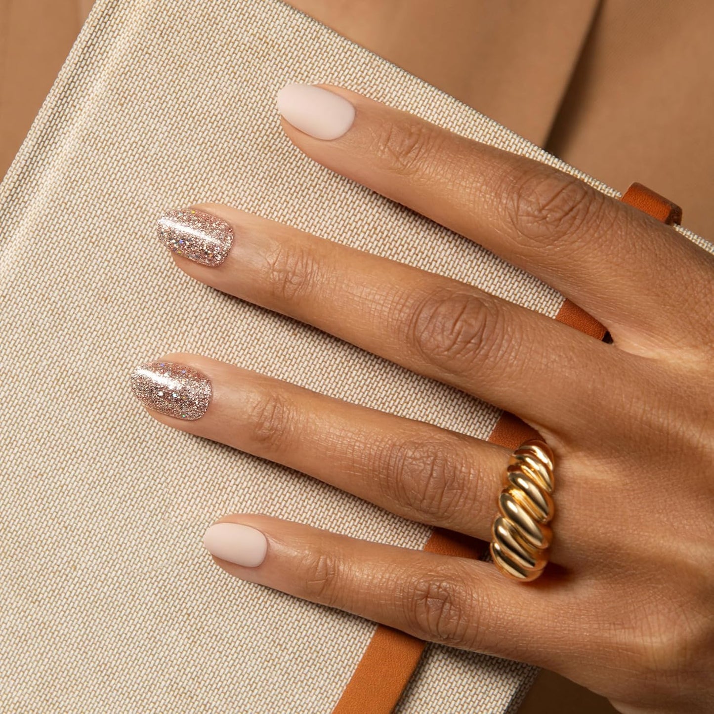 Kiss Impress No Glue Mani Press-On Nails - Evanesce Design, Beige, Short Oval Shape | 30 Nails, Prep Pad & Accessories
