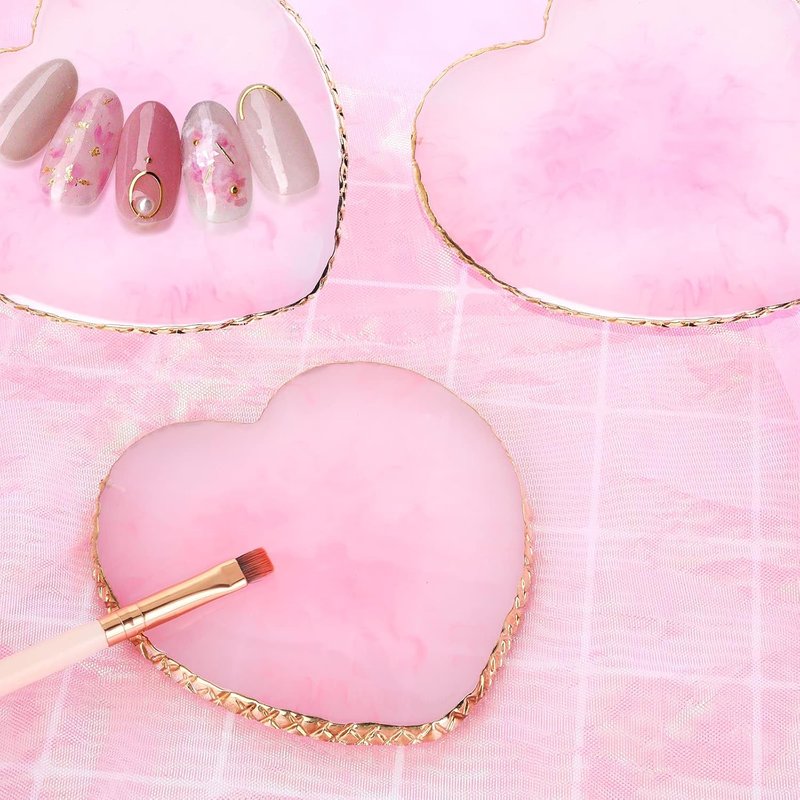 Resin Nail Art Palette - Heart-Shaped Mixing Plate with Golden Edge | Pink Color Mixing Tool