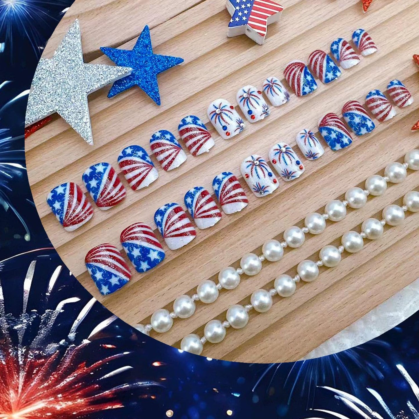 24Pcs 4th of July Press on Nails Short Square Fake Nails with Red Blue White Diamond Independence Day False Nails Patriotic Acrylic Nail Kit Shiny American Flag Full Cover Glue on Nails for Women
