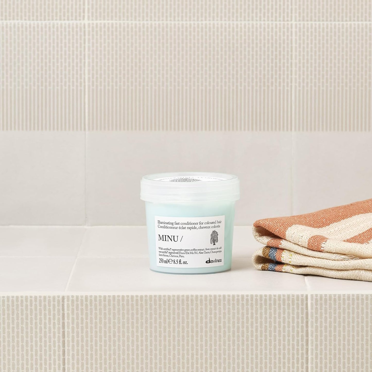 Davines MINU Conditioner - Illuminating Formula for Color Treated Hair | Detangles, Softens & Adds Shine