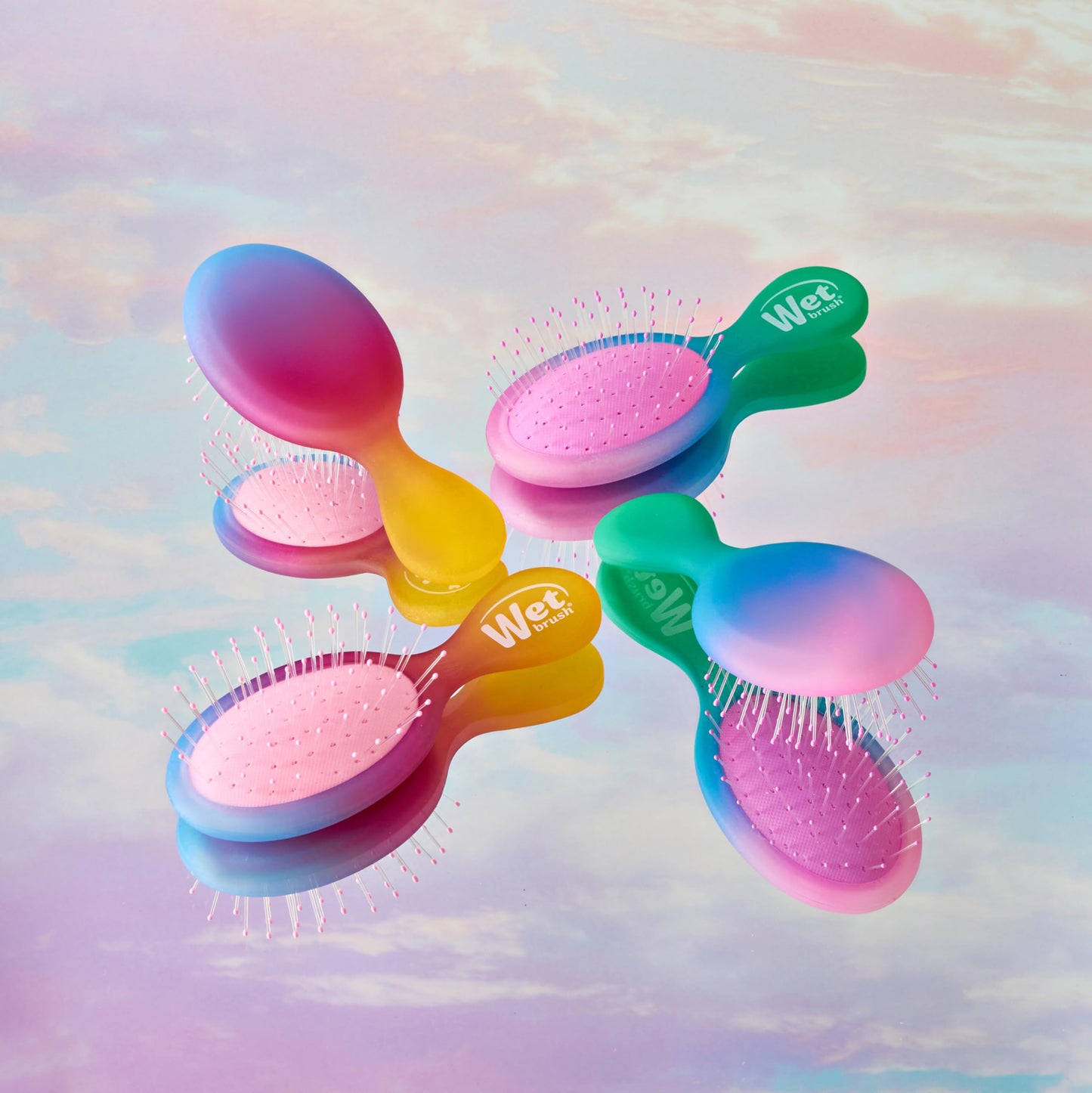 Wet Brush Mini Detangler Hair Brush, Chrome (Iridescence Icon), Detangling Travel Hairbrush, Ultra-Soft IntelliFlex Bristles Glide Through Tangles with Ease
