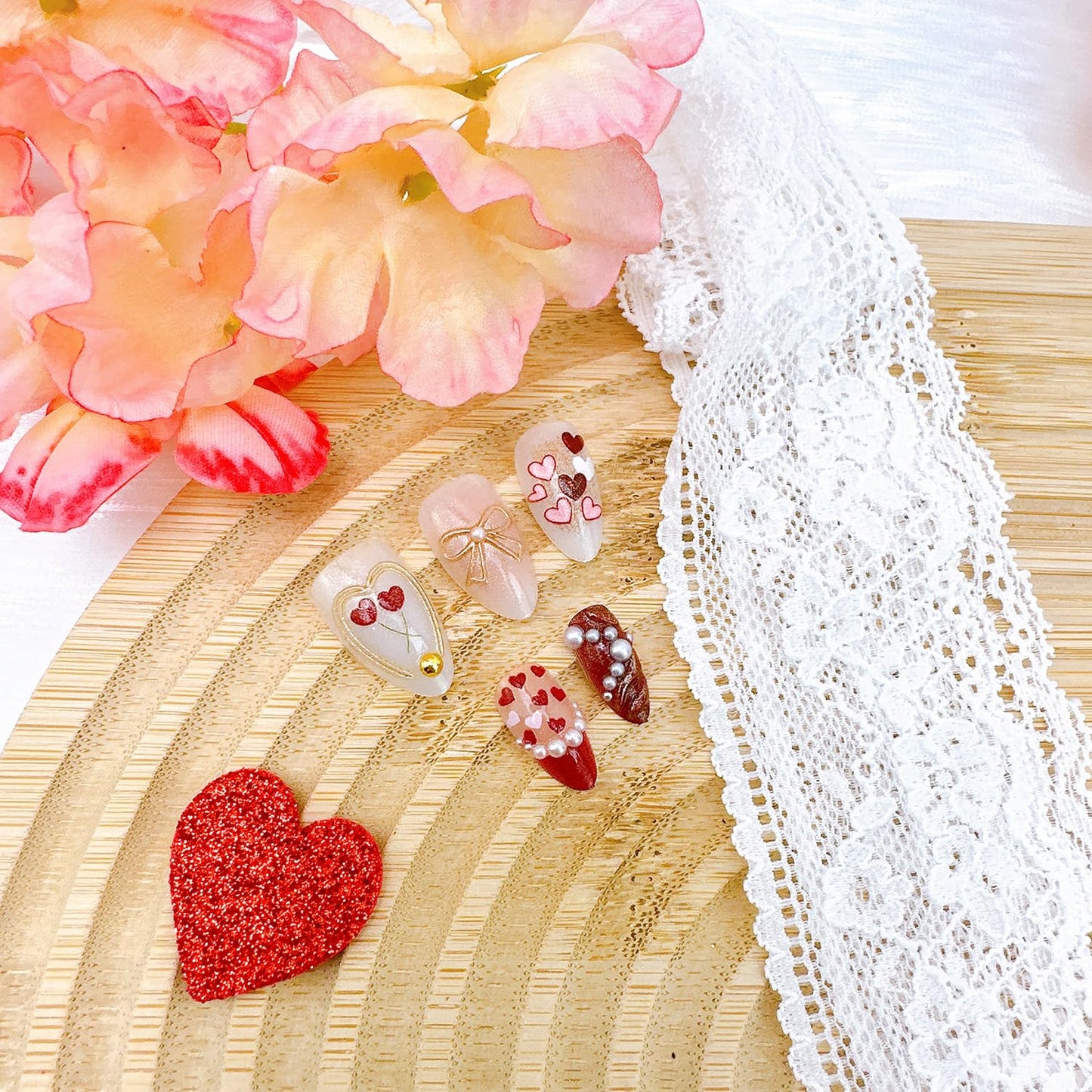 Valentine's Press-On Nails - 30 Pcs Short Almond Red French Tip with Pearl & Gold Bow | Romantic Heart Acrylic Set