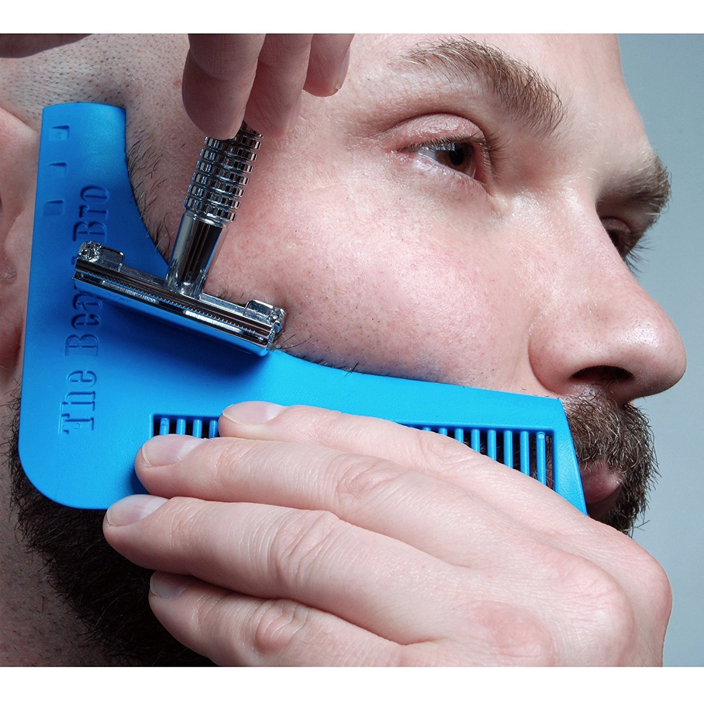 Beard Shaping Tool for Perfect Lines and Symmetry