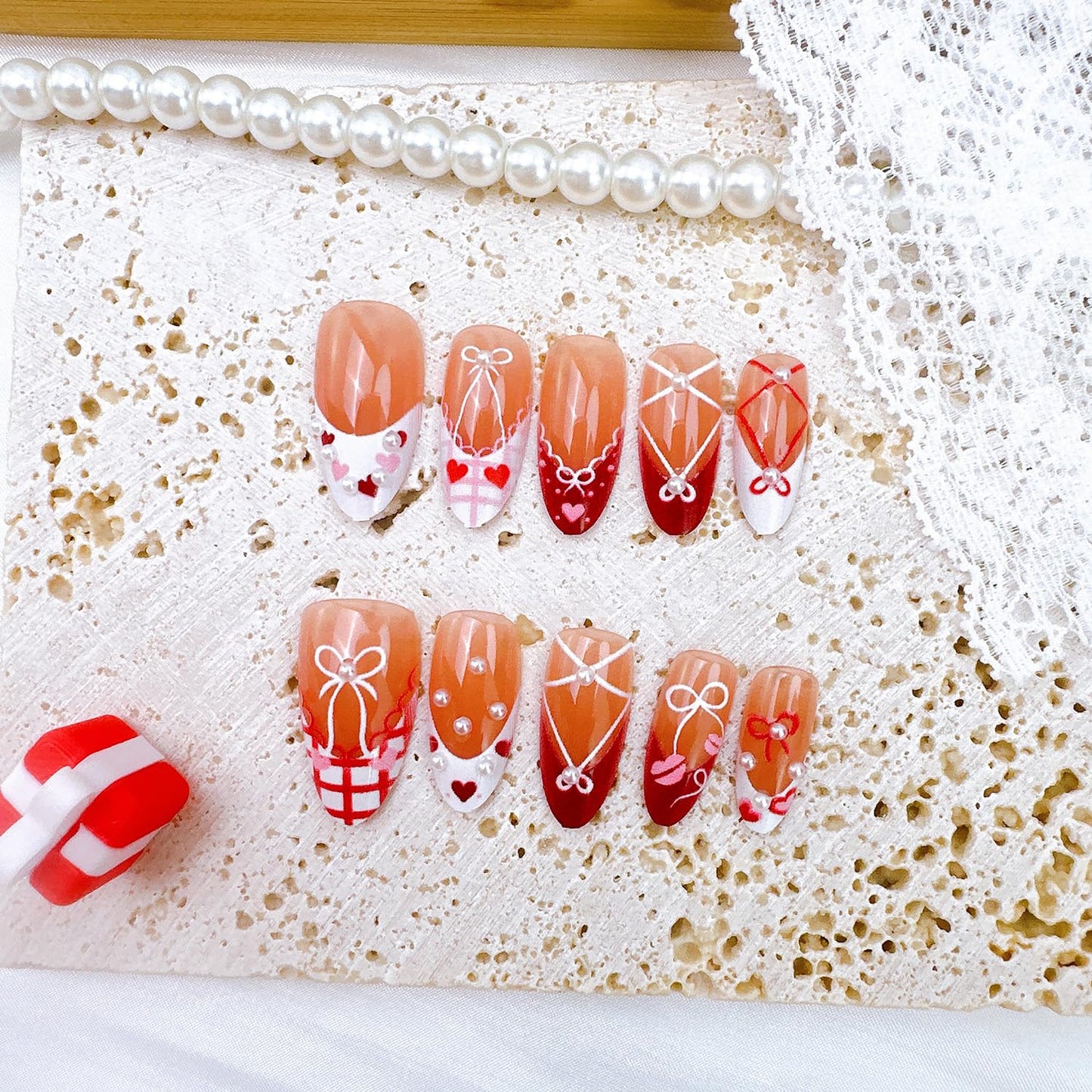 Valentine's Press-On Nails - 30Pcs Medium Almond Hearts & French Tips | Cute Pearl Bow Design