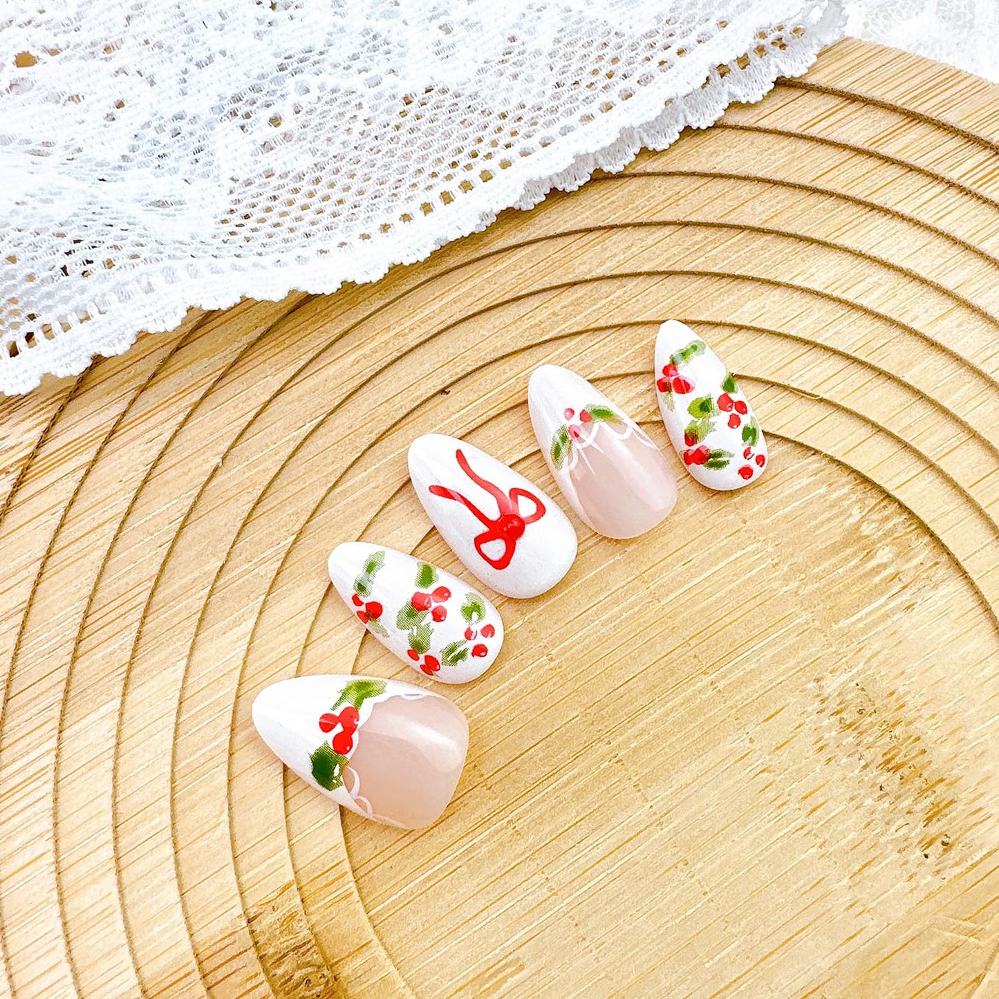 Christmas Press-On Nails - 24Pcs Short Almond Acrylic Set with Holly & Bow Designs | Winter White French Tips