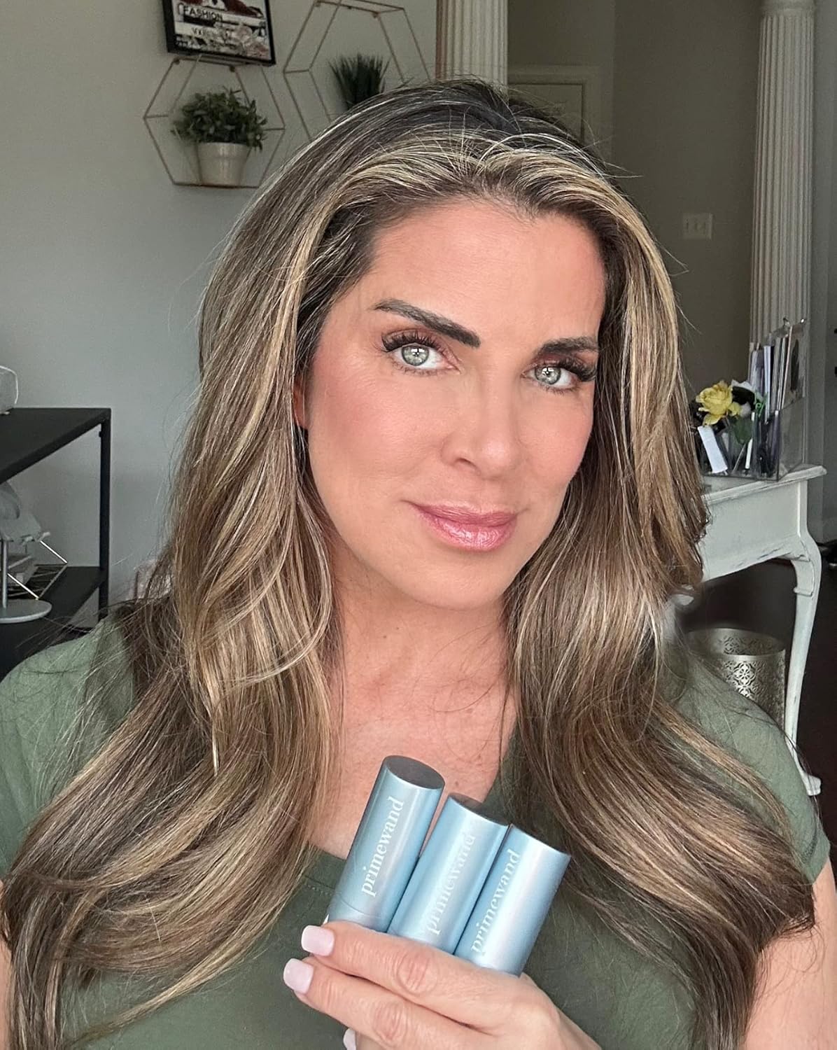 PrimeWand Pigment Makeup Stick | Natural Pro-Age Contour & Blush for Mature Women - Versatile Blush, Lipstick & Contour in One