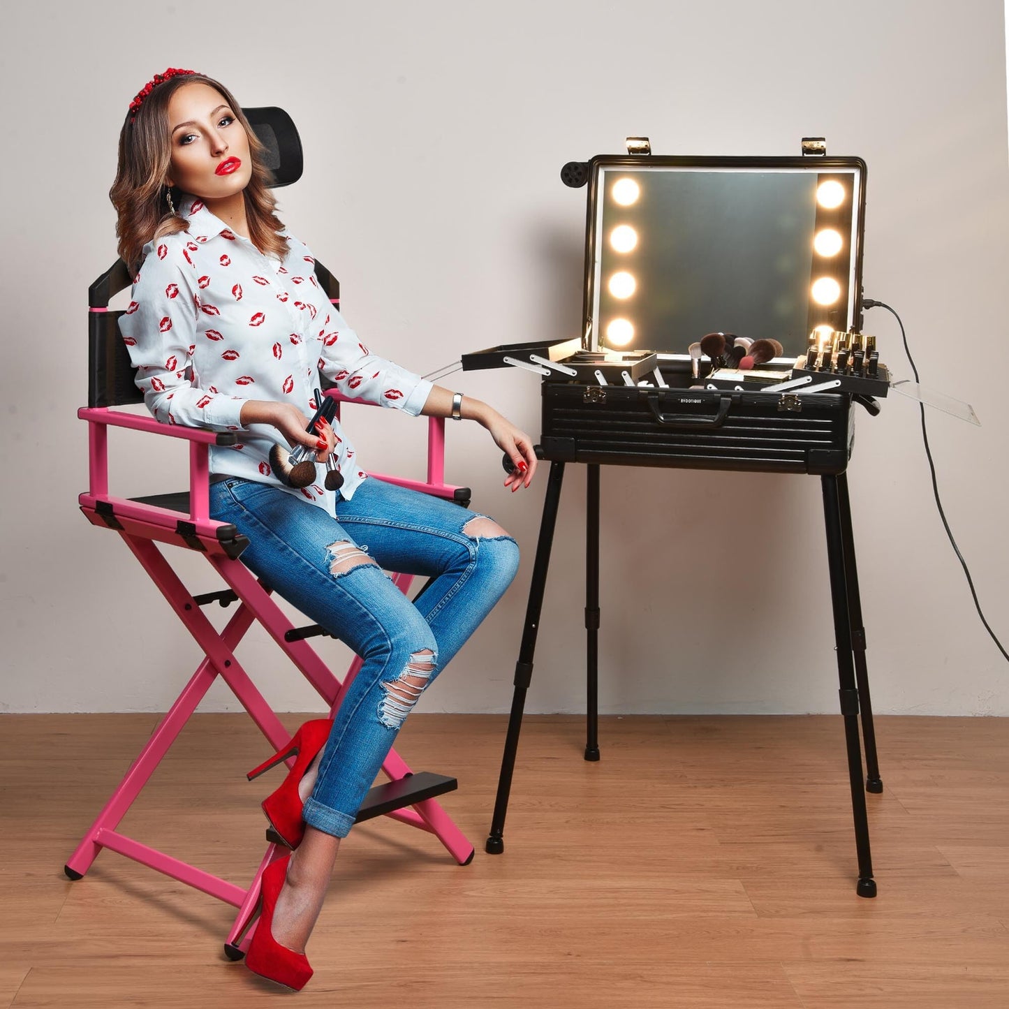 BYOOTIQUE Rolling Makeup Case with LED Lighted Mirror 24 Inch Professional