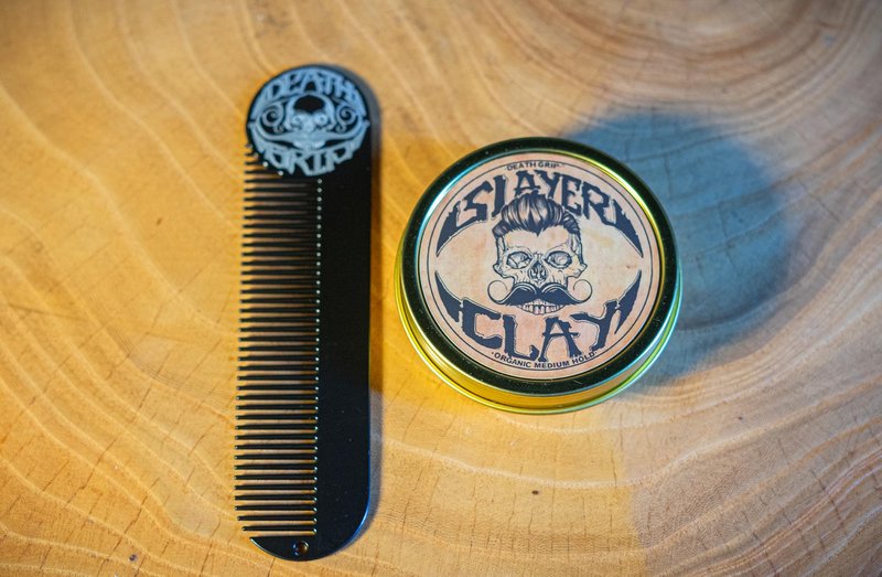 THE VINTAGE GROOMING CO. Hair Clay for Men - Slayer Clay & Large Pocket Keychain Comb