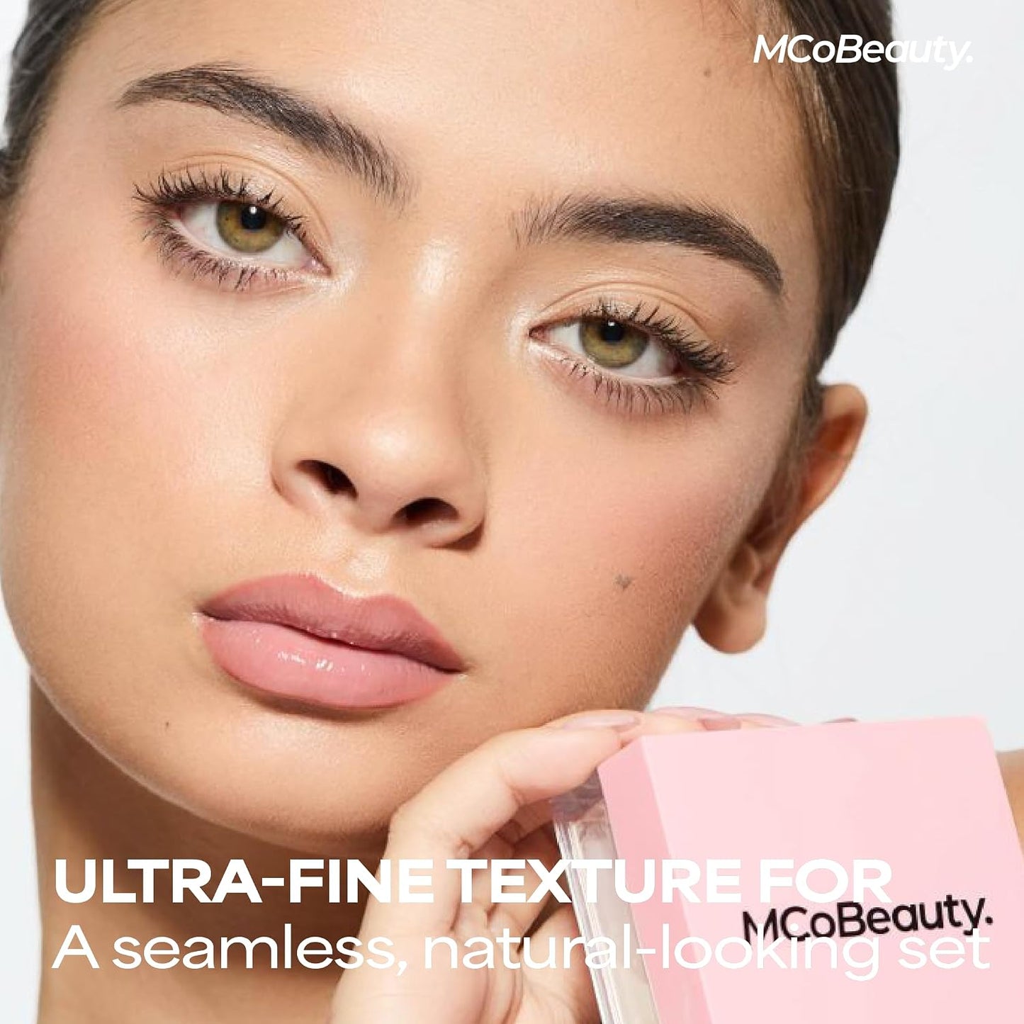 MCoBeauty Loose Powder - Translucent Blurring Matte Finishing Makeup | Hydrating with Hyaluronic Acid & Vitamin E