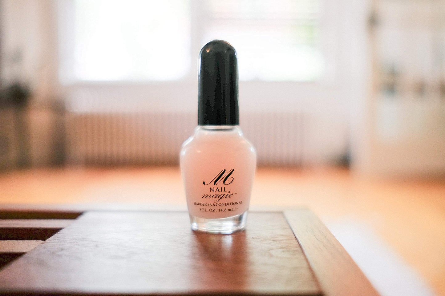 Nail Magic Nail Hardener & Conditioner, Assists with Chipping, Peeling, Brittle Fingernails, Strengthens, Conditions, & Hardens Nails, 0.5 fluid oz