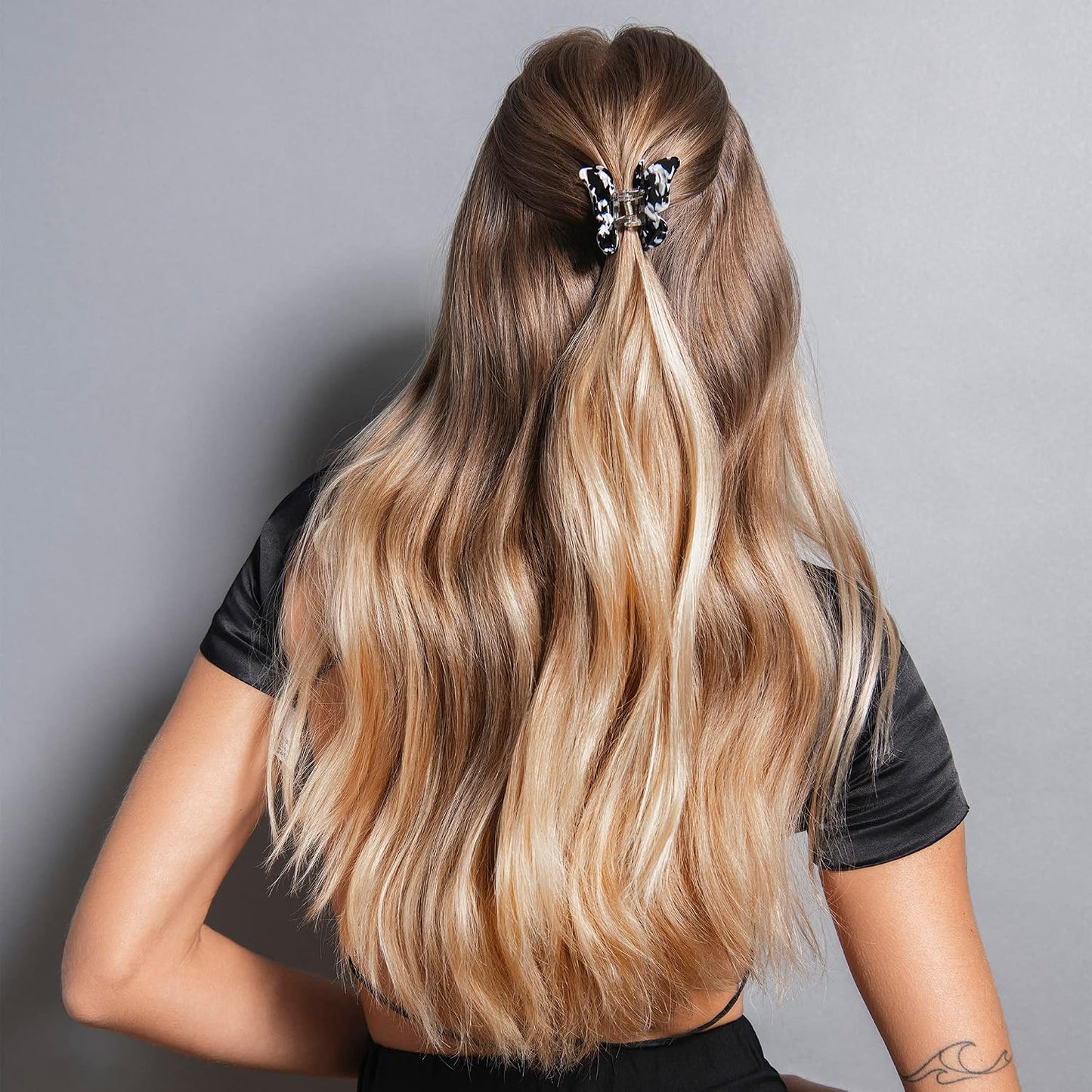 Papillon Claw Clip - Black & White Marble Design for Stylish Hair Updos