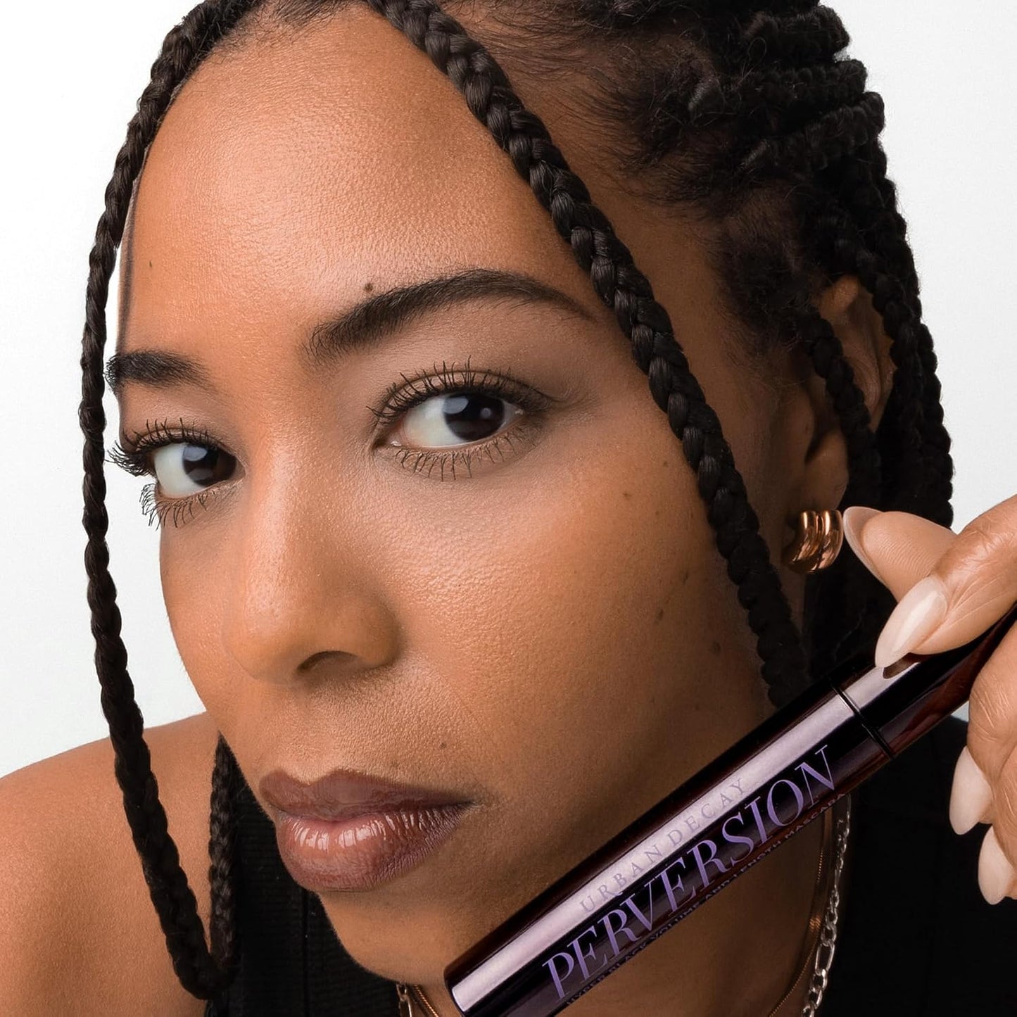 Urban Decay Perversion Volumizing Mascara - Black Lengthening & Smudge-Resistant Formula | 16HR Wear, Vegan, Cruelty-Free