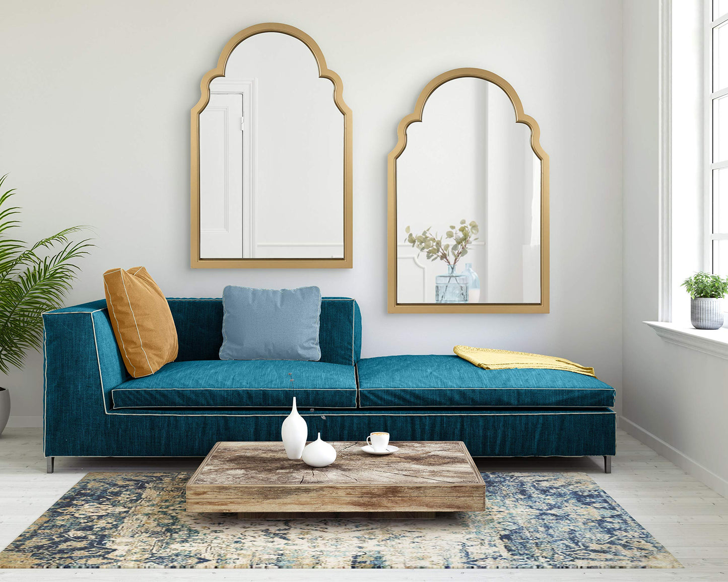 Kate and Laurel Hogan Modern Arched Wall Mirror, 24 x 36, Gold, Glam Moroccan Mirror for Wall