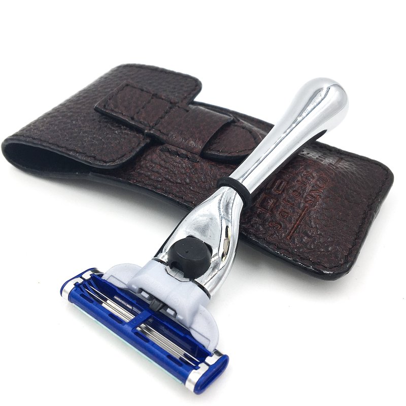 Parker Travel Razor – Compatible with Gillette® Mach3® Cartridges – Compact Chrome Brass Handle with Premium Buffalo Leather Case for Men’s Grooming & Travel