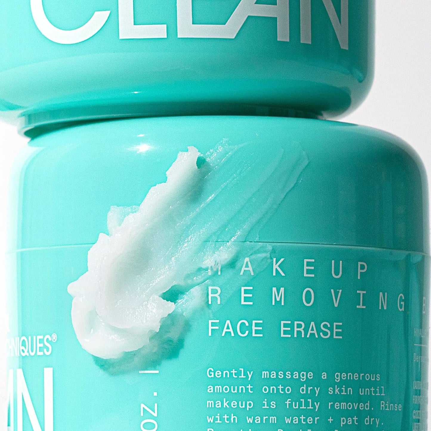 Real Techniques Makeup Removing Balm - Hydrating Cleansing Balm with Hyaluronic Acid & Vitamin A | 2 fl. oz Jar