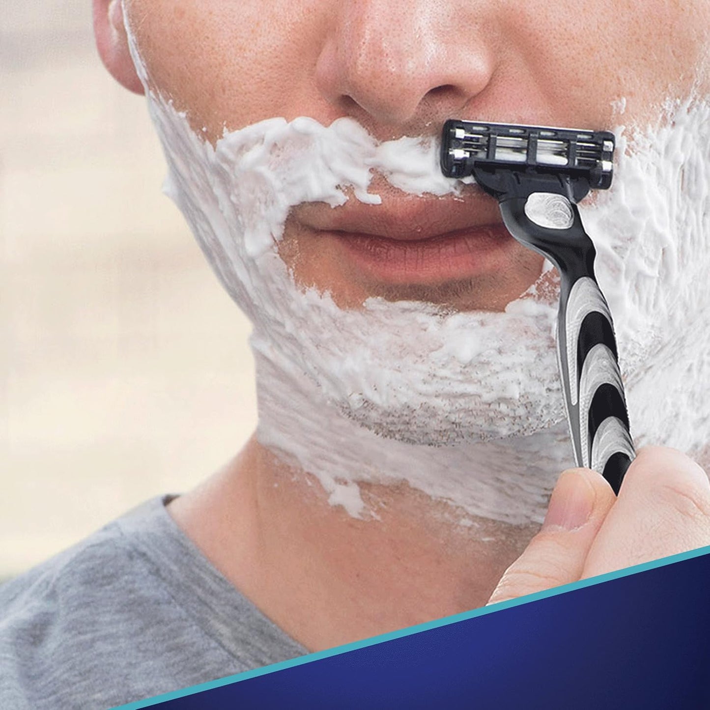 Gillette Mach3 Men's Razor - Precision Handle & 1 Blade Refill | Smooth Shaving Experience