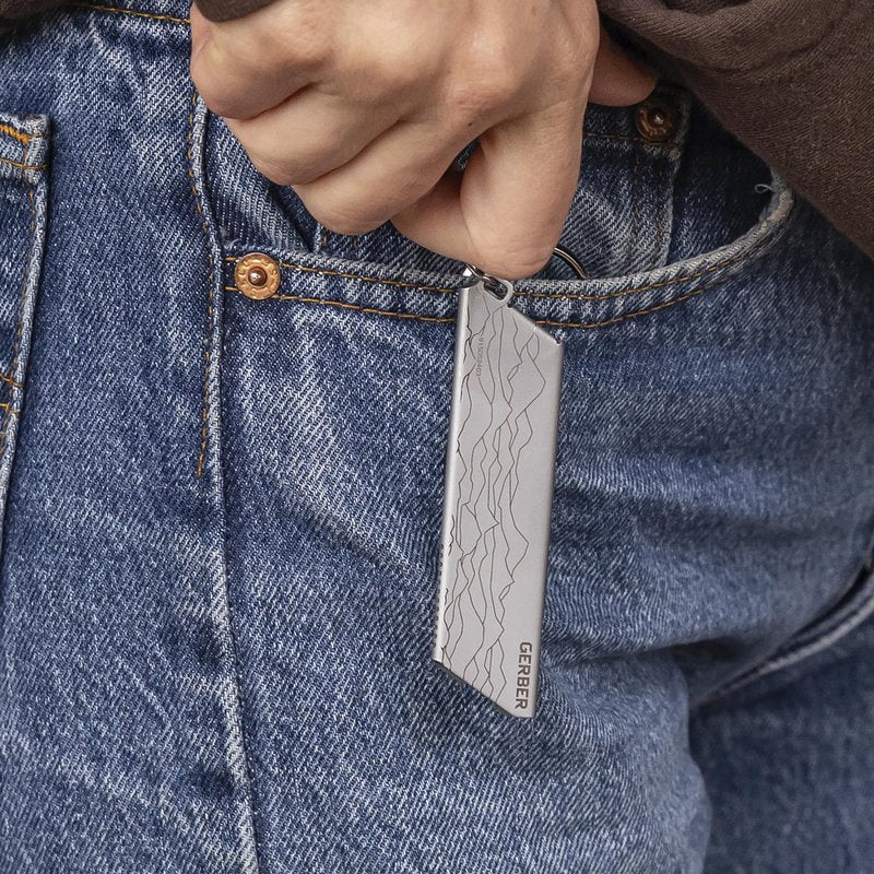Gerber Gear EAB Utility Knife, Clips to Pocket or Keychain with Replaceable Razor Blade for Everyday Carry, EDC Gear with Box Cutter Retractable, Mini Silver