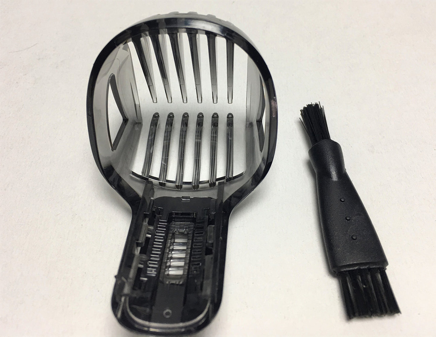 New HAIR CLIPPER COMB Trimmer BEARD Multigroom For Philips COMB QG3330/42 QG3330/49 QG3332 QG3342 QG3333 QG3333/15 QG3334 QG3334/15 QG3335 QG3335/15 1-18mm clipper shaver head Accessories Replacement