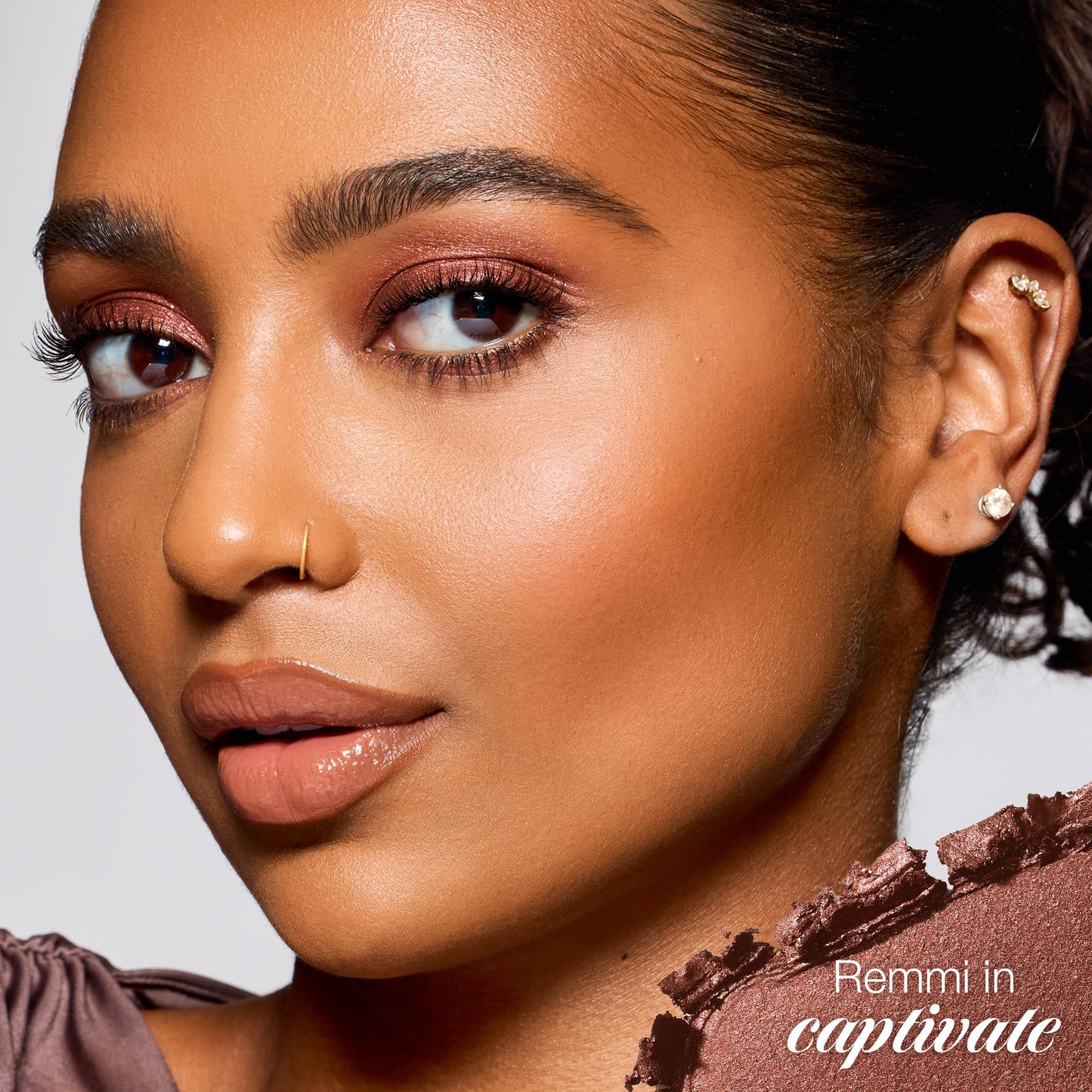 tarte smolderEYES shadow liner – Multi-Use Waterproof Makeup Doubles as Eyeliner & Cream Eyeshadow with Smudger Applicator, Blendable Lazy Girl Hack, Vegan & Cruelty-Free, full size, captivate