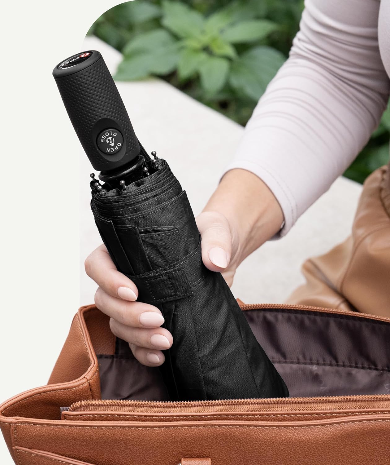 Windproof Travel Umbrella - Compact Auto Folding Design | Withstands 100MPH Winds, Durable & Lightweight for Men & Women