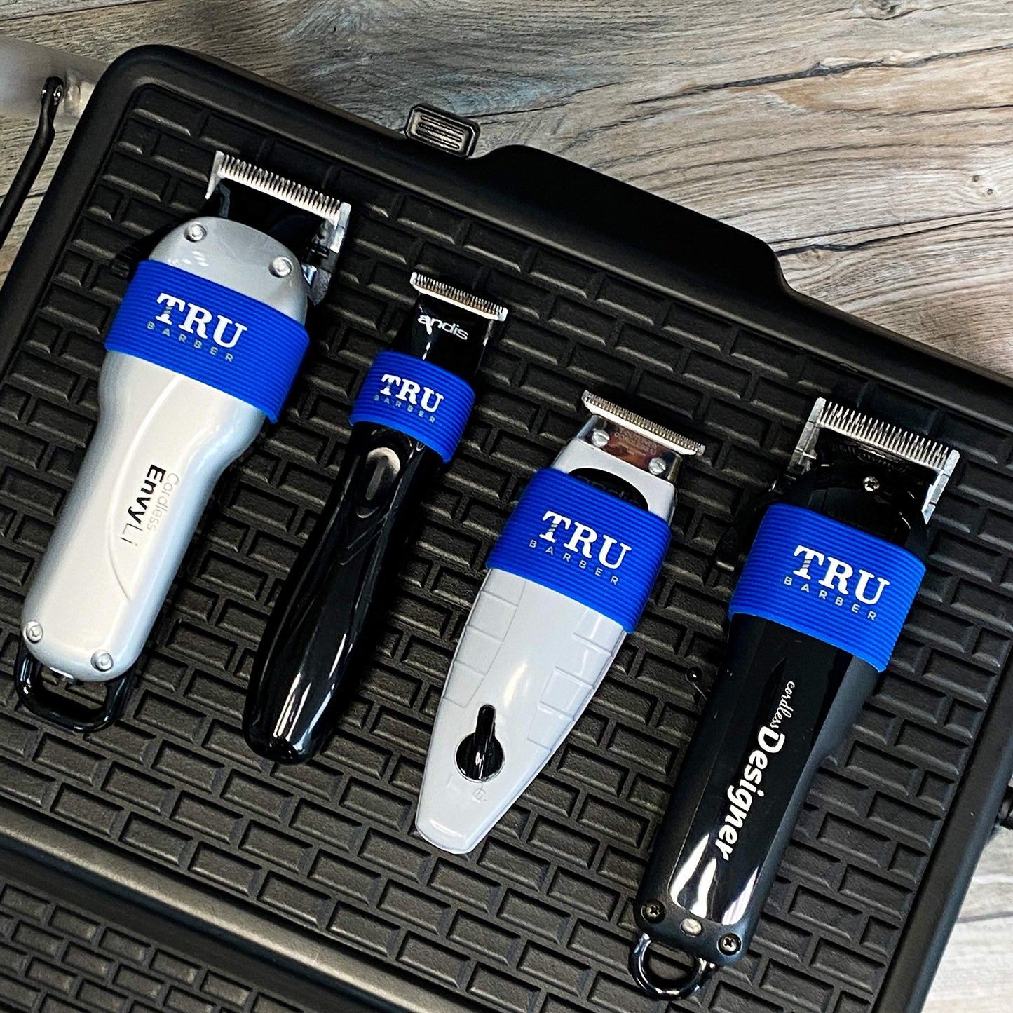 TRU BARBER Clipper Bands 4 PCS Sleeve for Barbers, Non-Slip, Heat Resistant Barber Tools (Blue)