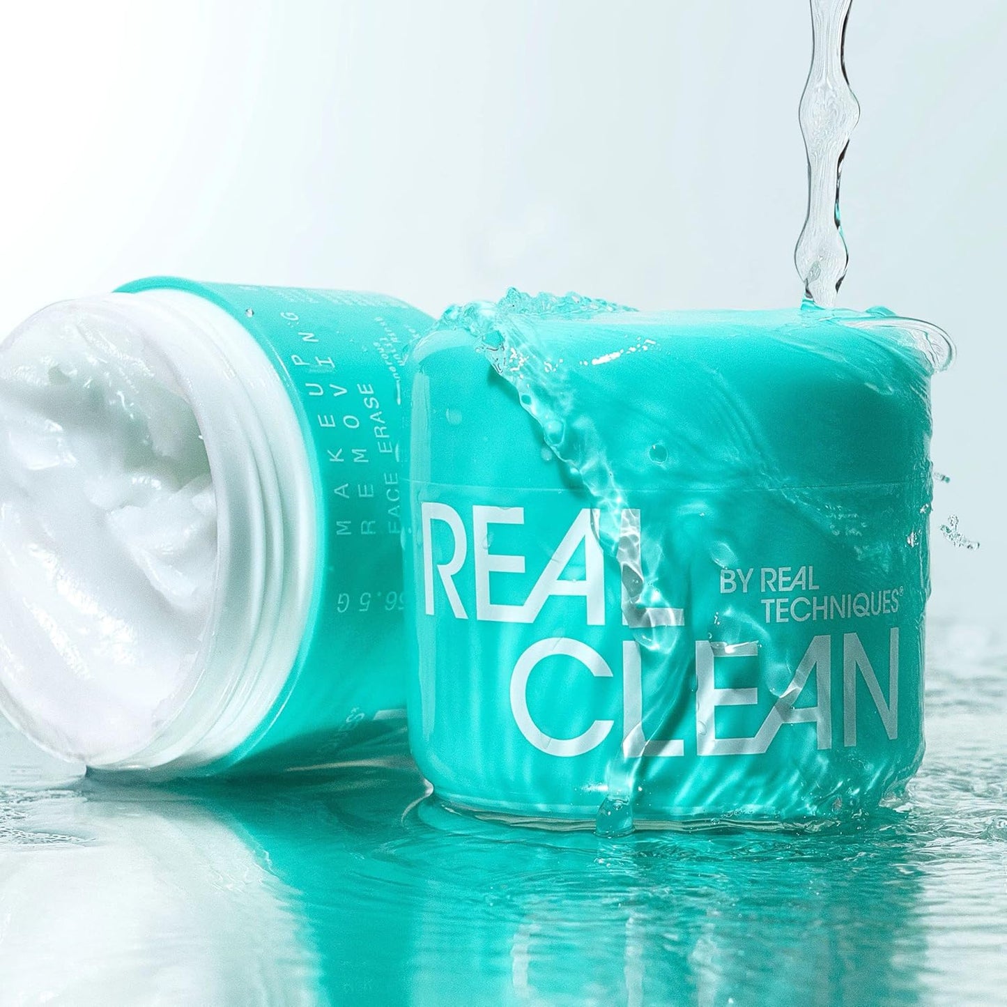Real Techniques Makeup Removing Balm - Hydrating Cleansing Balm with Hyaluronic Acid & Vitamin A | 2 fl. oz Jar