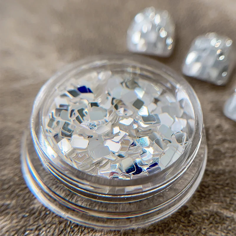 Square silver glitter nail accessories boxed, simple and sparkling,